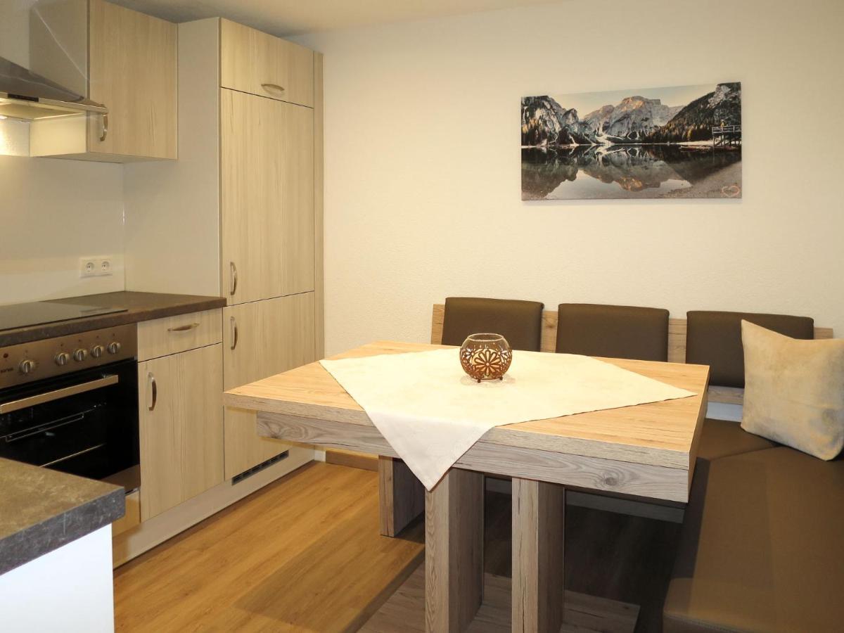 Apartment Jordan - Pet190 By Interhome Pettneu am Arlberg Exteriör bild